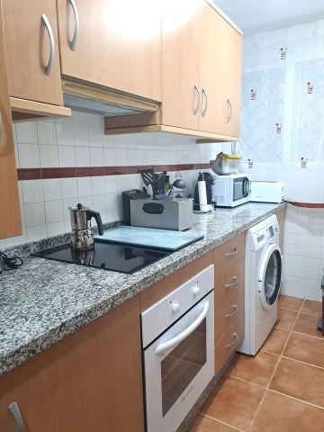 https://cdn.resales-online.com/public/1op5nr1ymv/properties/20ebaff2145d11f08cfb02e0405b089b/w1200/13-5fd73dea700db77384c091ca9818b1a9.jpg?v=1746733657