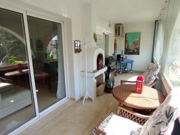 https://cdn.resales-online.com/public/pi4aa0csx3/properties/b2784509300e11f0ad0102e0405b089b/w1200/13-5fd73dea700db77384c091ca9818b1a9.jpg?v=1747154699