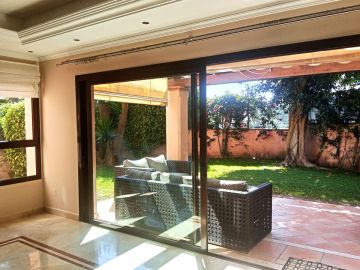 https://cdn.resales-online.com/public/68phfbom2h/properties/11099a422fc311f0ad0102e0405b089b/w1200/14-d70dc3102c00d7be0e872dfe1c1f86d7.jpg?v=1747230118