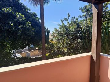 https://cdn.resales-online.com/public/68phfbom2h/properties/11099a422fc311f0ad0102e0405b089b/w1200/28-ef19a2c59920e2e087cd278a51b6dbf8.jpg?v=1747230118