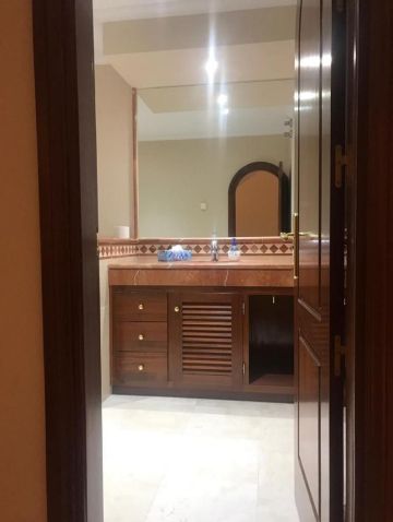 https://cdn.resales-online.com/public/68phfbom2h/properties/11099a422fc311f0ad0102e0405b089b/w1200/33-f37a7fab00fce6ff6b895520b67d6d6d.jpg?v=1747230118