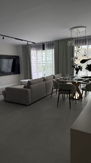 https://cdn.resales-online.com/public/y88ikmgy94/properties/ac016b05318b11f0ad0102e0405b089b/w1200/1-7980e48d732b6fc85c14b43b94d2aa54.jpg?v=1747317240