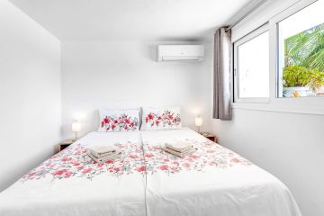https://cdn.resales-online.com/public/fjgpr2ghnu/properties/f1f4e3c1317b11f0ad0102e0405b089b/w1200/48-995152433a6d9da26e318d14b54534ba.jpg?v=1747310485