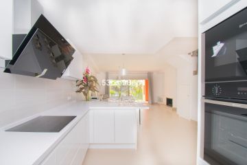 https://cdn.resales-online.com/public/53ixe96ep1/properties/82df91c9d9a911ef8ce602e0405b089b/w1200/3-e898b2bb2a2fdfd06d2c39894dce8316.jpg?v=1745487296