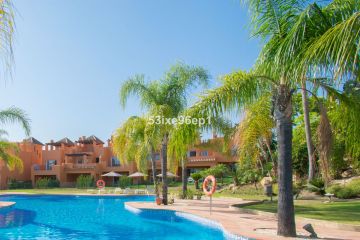 https://cdn.resales-online.com/public/53ixe96ep1/properties/82df91c9d9a911ef8ce602e0405b089b/w1200/49-e4a2fb57c7644d14d3ccd34084db1526.jpg?v=1745487296