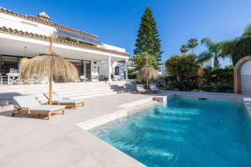 https://cdn.resales-online.com/public/537wrwhqp1/properties/732e070134b311f0ad0102e0405b089b/w1200/3-e898b2bb2a2fdfd06d2c39894dce8316.jpg?v=1747664453