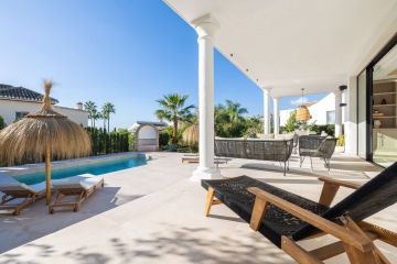 https://cdn.resales-online.com/public/537wrwhqp1/properties/732e070134b311f0ad0102e0405b089b/w1200/5-3595ad71cbd87be6c3643a4285ef4791.jpg?v=1747664453