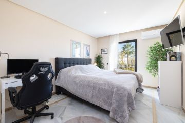 https://cdn.resales-online.com/public/537wrwhqp1/properties/732e070134b311f0ad0102e0405b089b/w1200/53-3072a33e2bffe507cb146ce711615059.jpg?v=1747664453