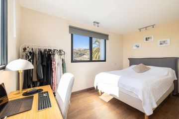 https://cdn.resales-online.com/public/537wrwhqp1/properties/732e070134b311f0ad0102e0405b089b/w1200/56-2d0a216f8e134b5871b2b0b286c835ab.jpg?v=1747664453