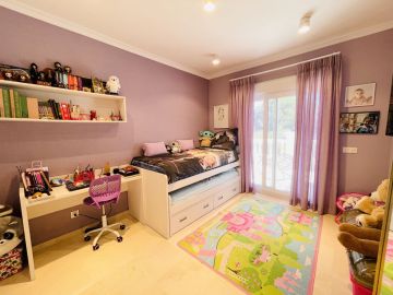 https://cdn.resales-online.com/public/199lfdjq5g/properties/26971131347711f0ad0102e0405b089b/w1200/18-cc72f169493c096e712837ff5d8b6e41.jpg?v=1747715098