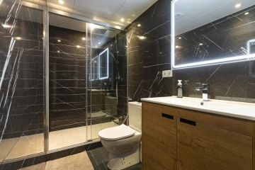 https://cdn.resales-online.com/public/om3hy3z80kz17d0u/properties/f2b89bd8358211f0ad0102e0405b089b/w1200/60-728265b20bf114daa9caeca46e53b319.jpg?v=1747761194