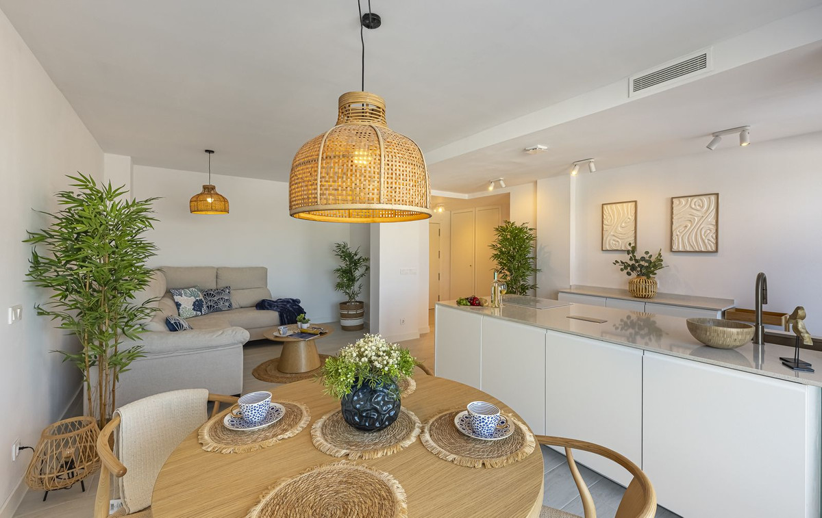 https://cdn.resales-online.com/public/ggz6exbxdq/properties/8471b2ca357a11f0ad0102e0405b089b/w1200/1-7980e48d732b6fc85c14b43b94d2aa54.jpg?v=1747824867