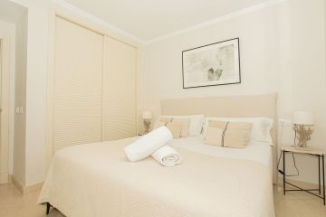 https://cdn.resales-online.com/public/l7ht8lh0v3/properties/b4714aa231ab11f0ad0102e0405b089b/w1200/19-d0ed7da2012a09046d307c195d98e7d6.jpg?v=1747387384