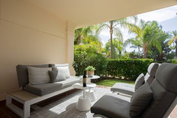 https://cdn.resales-online.com/public/l7ht8lh0v3/properties/b4714aa231ab11f0ad0102e0405b089b/w1200/37-1d70d218e897435ff17cdff8e99bb5bf.jpg?v=1747387384