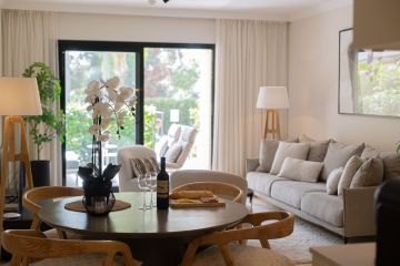 https://cdn.resales-online.com/public/l7ht8lh0v3/properties/b4714aa231ab11f0ad0102e0405b089b/w1200/56-2d0a216f8e134b5871b2b0b286c835ab.jpg?v=1747387384