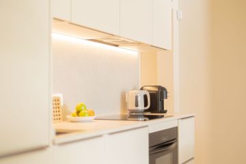 https://cdn.resales-online.com/public/l7ht8lh0v3/properties/b4714aa231ab11f0ad0102e0405b089b/w1200/63-f3565e8d7e550c17d6ab042f35826cf1.jpg?v=1747387384