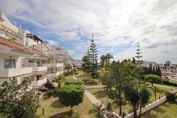 https://cdn.resales-online.com/public/kj4s0e6mui/properties/d7d07503316711f0ad0102e0405b089b/w1200/13-5fd73dea700db77384c091ca9818b1a9.jpg?v=1747730933