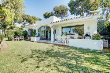 https://cdn.resales-online.com/public/epifqhcad6/properties/8753e501058311f08cfb02e0405b089b/w1200/1-7980e48d732b6fc85c14b43b94d2aa54.jpg?v=1742983091