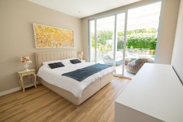 https://cdn.resales-online.com/public/igwbswt24etu184o/properties/44610f172bfa11f0ad0102e0405b089b/w1200/23-79897b85162c6a486c7a4d1eb46924dd.jpg?v=1747376829