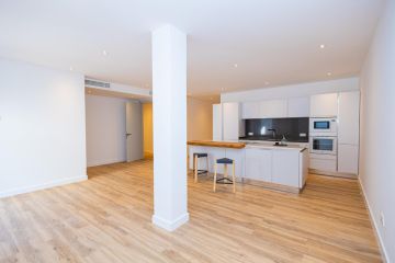https://cdn.resales-online.com/public/igwbswt24etu184o/properties/44610f172bfa11f0ad0102e0405b089b/w1200/49-e4a2fb57c7644d14d3ccd34084db1526.jpg?v=1747376829