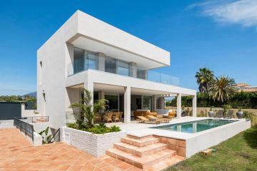 https://cdn.resales-online.com/public/igwbswt24etu184o/properties/44610f172bfa11f0ad0102e0405b089b/w1200/5-3595ad71cbd87be6c3643a4285ef4791.jpg?v=1747376829