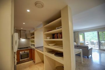https://cdn.resales-online.com/public/126rkpuc5l/properties/4e2a01d7379b11f0ad0102e0405b089b/w1200/20-d1f7658cbe4ba6cd8666fec30fba80ad.jpg?v=1747983661