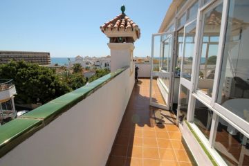 https://cdn.resales-online.com/public/l0vq491cr1/properties/0e03caf33a3311f0ad0102e0405b089b/w1200/18-cc72f169493c096e712837ff5d8b6e41.jpg?v=1748269130