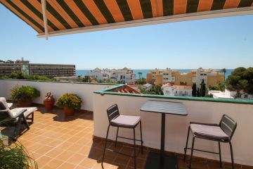 https://cdn.resales-online.com/public/l0vq491cr1/properties/0e03caf33a3311f0ad0102e0405b089b/w1200/22-bcf8e6250e0bab365f900a8ac31ac040.jpg?v=1748269130