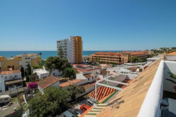 https://cdn.resales-online.com/public/l0vq491cr1/properties/0e03caf33a3311f0ad0102e0405b089b/w1200/28-ef19a2c59920e2e087cd278a51b6dbf8.jpg?v=1748269130