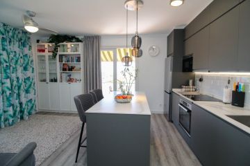 https://cdn.resales-online.com/public/l0vq491cr1/properties/0e03caf33a3311f0ad0102e0405b089b/w1200/7-aa4cc561180b369757c0bb4af9886cd3.jpg?v=1748269130