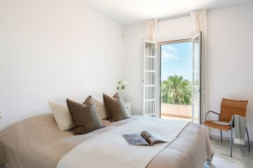 https://cdn.resales-online.com/public/ffy5dwawcp/properties/5154a67139ee11f0ad0102e0405b089b/w1200/10-bb915d1cb19341576dcdc994b81ab9c5.jpg?v=1748239217