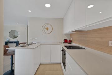 https://cdn.resales-online.com/public/4wiopnr8ch/properties/984c72ea37f811f0ad0102e0405b089b/w1200/6-241328e1bcc9c0d8ce1222beb6c967a8.jpg?v=1748026166