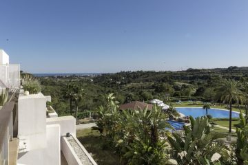 https://cdn.resales-online.com/public/pn4iz419alz18eav/properties/5d4b2c0f353b11f0ad0102e0405b089b/w1200/21-2c707e7c511429b4f8ec4ee5f221ddb6.jpg?v=1747763939