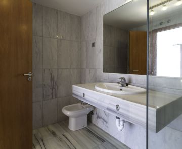 https://cdn.resales-online.com/public/pn4iz419alz18eav/properties/5d4b2c0f353b11f0ad0102e0405b089b/w1200/8-e64a9055bba3e77ac8aca3b893cdf826.jpg?v=1747763939