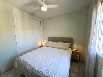 https://cdn.resales-online.com/public/ji01jy8heq/properties/9d00d97c30b811f0ad0102e0405b089b/w1200/30-5e8634ec9576c9ad4825a6dec5b5d375.jpg?v=1748271434