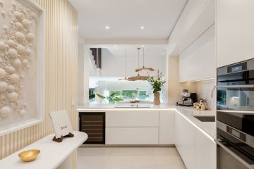 https://cdn.resales-online.com/public/xxgluerdu7/properties/cff947823ab411f0ad0102e0405b089b/w1200/4-c23c0f86247804fa50226aecd8b0b2c8.jpg?v=1748324470