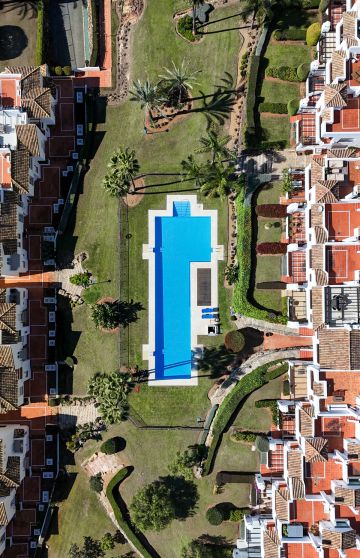 https://cdn.resales-online.com/public/xxgluerdu7/properties/cff947823ab411f0ad0102e0405b089b/w1200/53-3072a33e2bffe507cb146ce711615059.jpg?v=1748324470