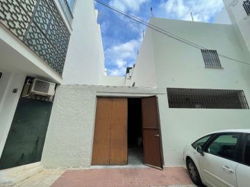 https://cdn.resales-online.com/public/u6447mvlgg/properties/1855290f3bb011f0ad0102e0405b089b/w1200/16-ec67b526875bf0124b6ce4328a754439.jpg?v=1748432946
