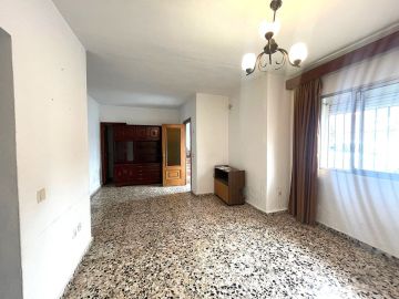 https://cdn.resales-online.com/public/u6447mvlgg/properties/1855290f3bb011f0ad0102e0405b089b/w1200/9-467d0cee5b725f3ef65f102a0c2e69c0.jpg?v=1748432946