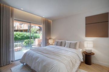 https://cdn.resales-online.com/public/f7dtpabycf/properties/6d9405f13ad311f0ad0102e0405b089b/w1200/29-7c2f312881aea9bbe9ddaeb9640e2c9a.jpg?v=1748352633
