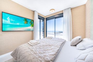 https://cdn.resales-online.com/public/2clagkpr0e/properties/40e18c553b3411f0ad0102e0405b089b/w1200/24-613bbc26f32d7013d348ef202dd30a43.jpg?v=1748379365