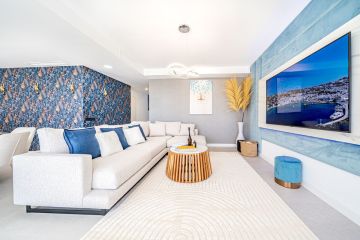 https://cdn.resales-online.com/public/2clagkpr0e/properties/40e18c553b3411f0ad0102e0405b089b/w1200/6-241328e1bcc9c0d8ce1222beb6c967a8.jpg?v=1748379365
