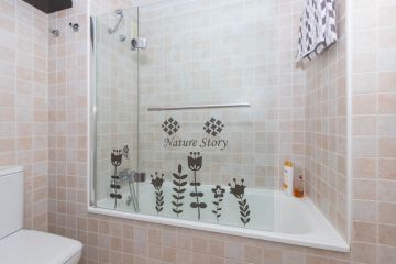 https://cdn.resales-online.com/public/igwbswt24etu184o/properties/d1fc587d3b8311f0ad0102e0405b089b/w1200/18-cc72f169493c096e712837ff5d8b6e41.jpg?v=1748413379