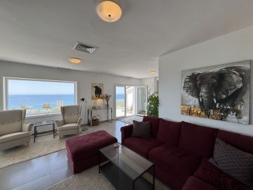 https://cdn.resales-online.com/public/exkwnp8qxt/properties/07e97fcf406711f0ad0102e0405b089b/w1200/16-ec67b526875bf0124b6ce4328a754439.jpg?v=1749040198