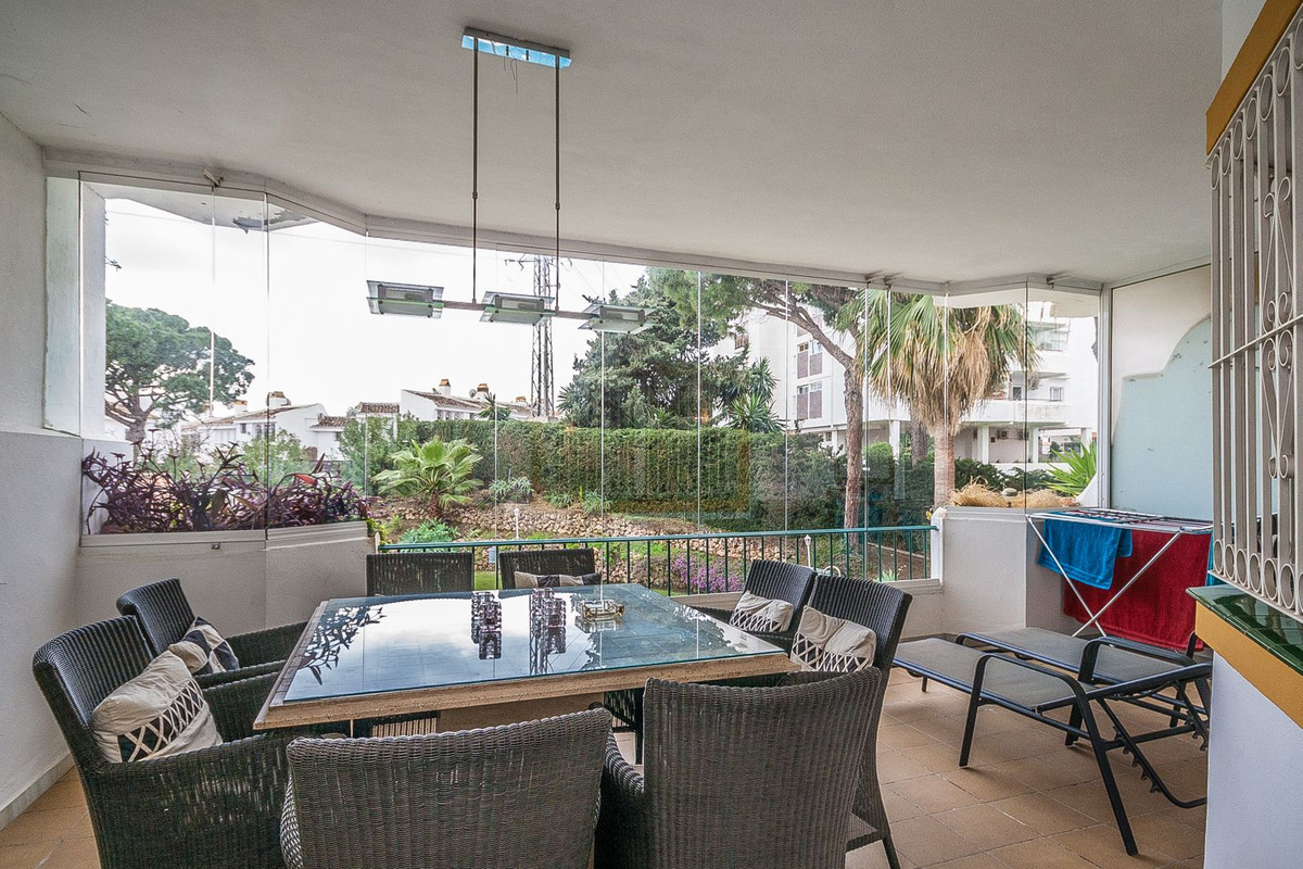 https://cdn.resales-online.com/public/fh9tjd83nc/properties/bb73318d3f8b11f0ad0102e0405b089b/w1200/1-7980e48d732b6fc85c14b43b94d2aa54.jpg?v=1748856641