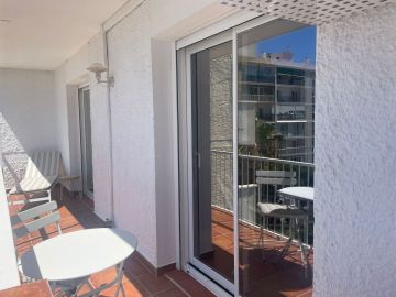 https://cdn.resales-online.com/public/jss4682jto/properties/df6a738f5d7211ef90df0217bc231ef4/w1200/43-a8f5d713bac48f35147f2e8bcee96193.jpg?v=1748346095