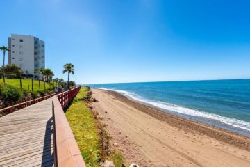 https://cdn.resales-online.com/public/jss4682jto/properties/df6a738f5d7211ef90df0217bc231ef4/w1200/55-3c1c941a81476b73787f827064fcb30e.jpg?v=1748346095