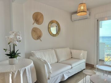 https://cdn.resales-online.com/public/jss4682jto/properties/df6a738f5d7211ef90df0217bc231ef4/w1200/6-241328e1bcc9c0d8ce1222beb6c967a8.jpg?v=1748346095