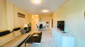 https://cdn.resales-online.com/public/dhh2l6v9j3/properties/206d550041f211f0ad0102e0405b089b/w1200/6-241328e1bcc9c0d8ce1222beb6c967a8.jpg?v=1749120662