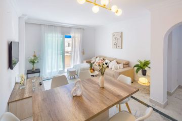 https://cdn.resales-online.com/public/xfnjwk1pw1/properties/1c92f8c141ed11f0ad0102e0405b089b/w1200/10-bb915d1cb19341576dcdc994b81ab9c5.jpg?v=1749140011